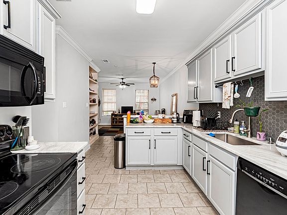 4th image of 10600 Lakes Blvd APT 1804