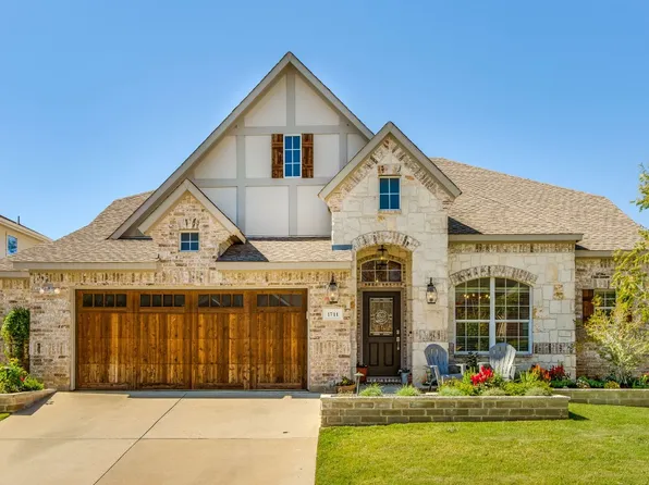 1711 Osprey Ct, Corinth, TX 76210
