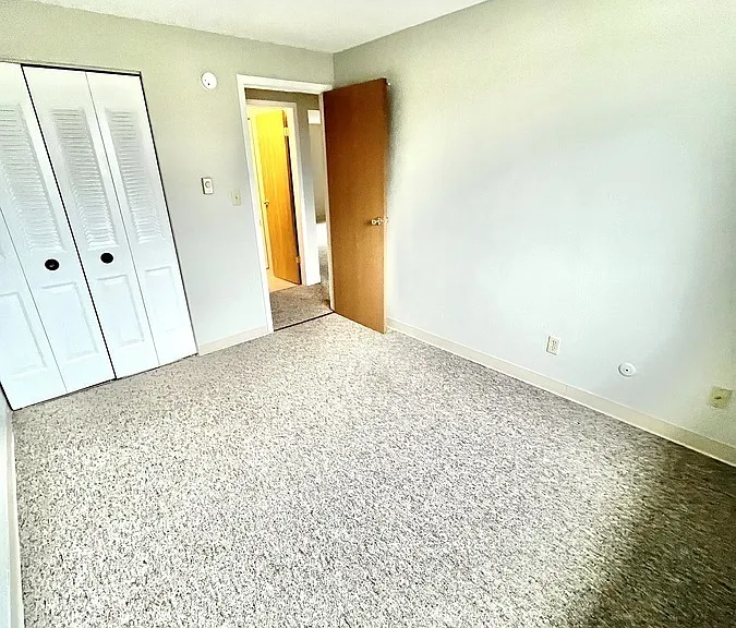 361 E Maple St #D — Photo 7