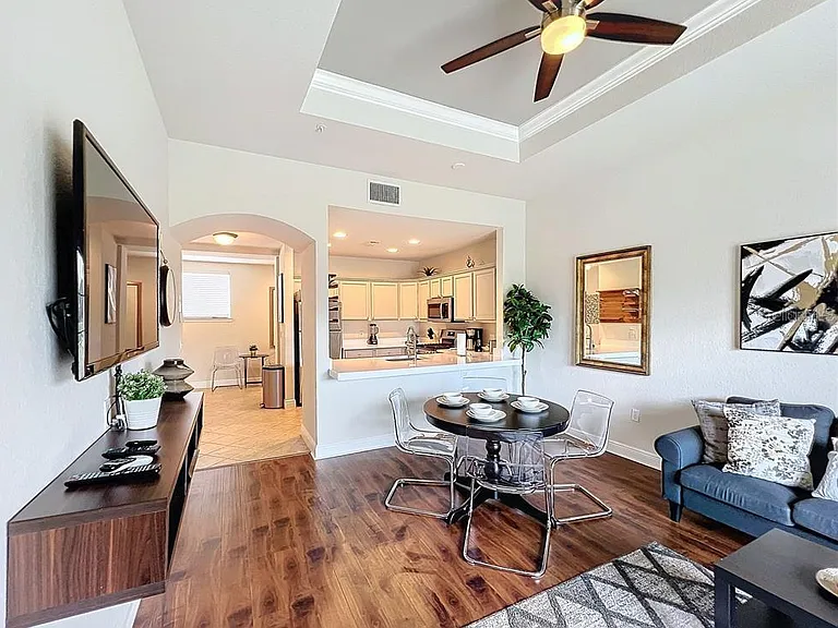 1328 Seven Eagles Ct — Photo 5