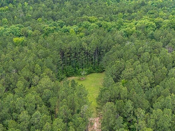 2nd image of 816 Teagle Rd