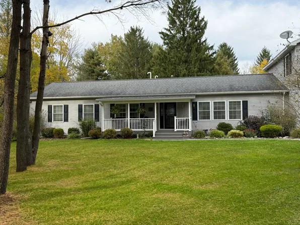 234 Asbury Rd, Lansing, NY 14882