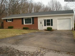 235 Ritter Dr, Rittman, OH 44270