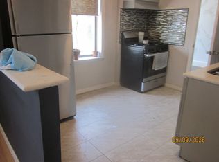 326 Roebling St APT 3D, Brooklyn, NY 11211