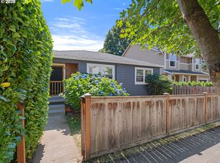 8532 NE Hancock St, Portland, OR 97220