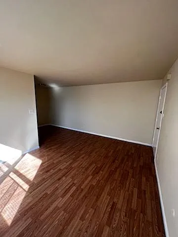 Building Photo - 5910 Erdrick St #6