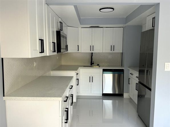 8350 N Missionwood Cir #C-21