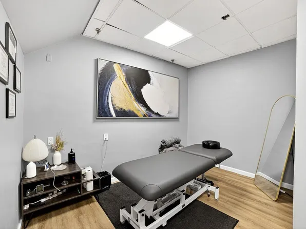 7002 Blvd East image 23 of 35