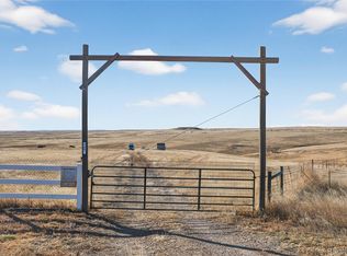 5689 S Tom Bay Court, Bennett, CO 80102