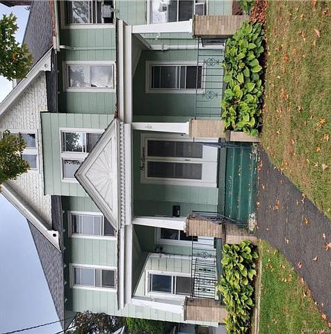 1st image of 111A Vineyard Ave Unit 1A
