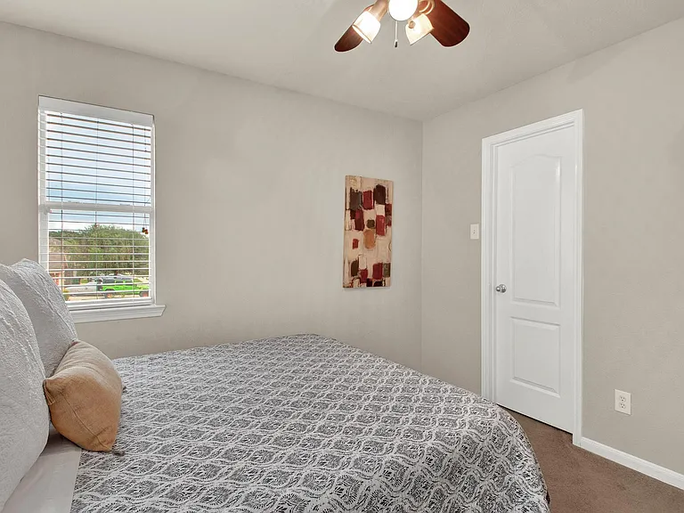 19103 Bressingham Dr — Photo 31