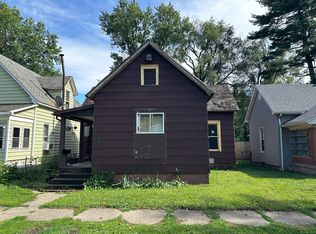 1543 3rd Ave, Terre Haute, IN 47807