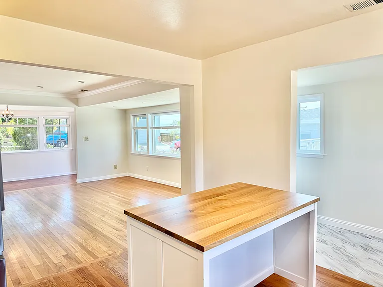 5907 Bernhard Ave — Photo 12