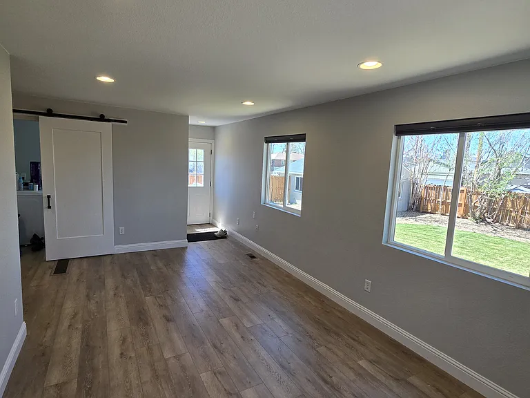 3109 N Columbine St — Photo 18