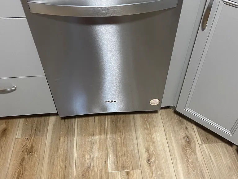 280 Albert Ct — Photo 21