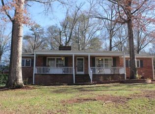 408 Pine Cir, Monroe, GA 30655