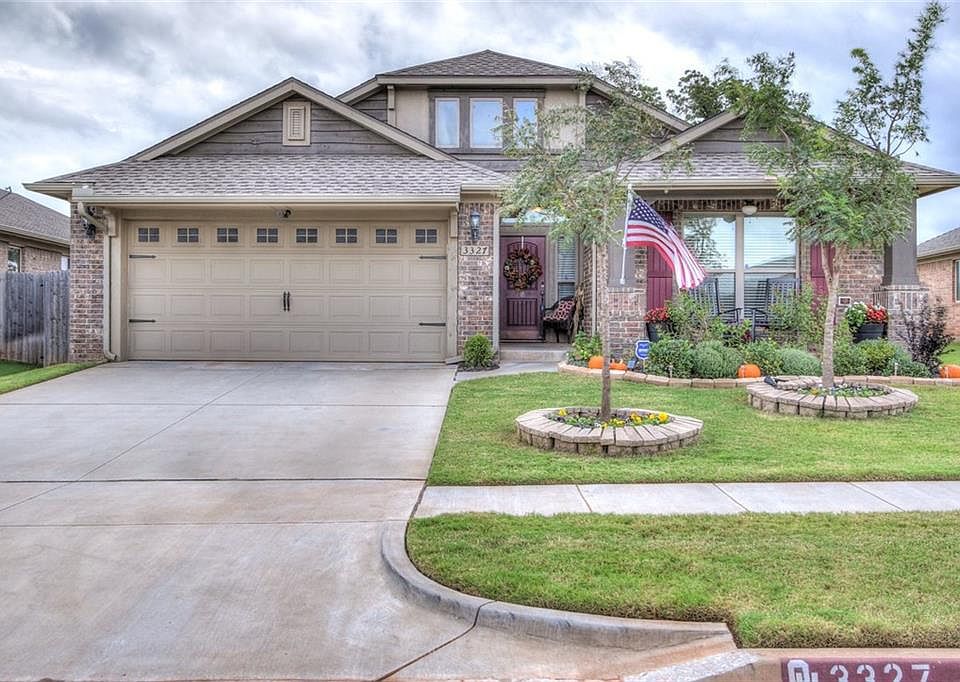 1st image of 3327 Bergen Peak Dr