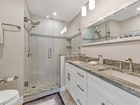 5th image of 37 Sunset Dr APT 41