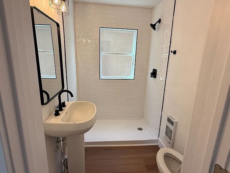 469 W 2nd St #7 — Photo 10