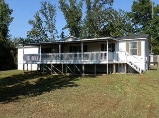 1045 Brown Bridge Rd, Chatsworth, GA 30705