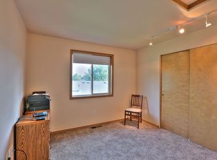 2640 Sandstone Ln, Richland, WA 99354