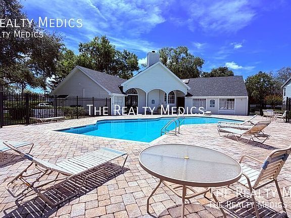 4th image of 2550 N Alafaya Trl APT 2105