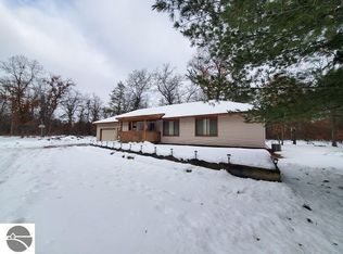 1997 Mills Rd, Prescott, MI 48756