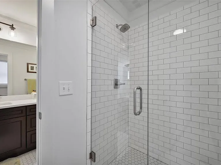 1237 Milton Ter SE — Photo 24