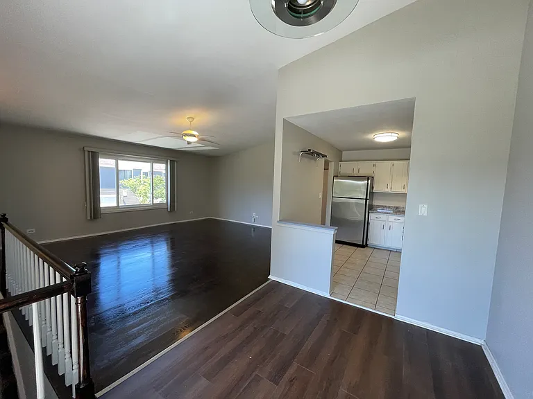 495 Harrison Ct — Photo 5
