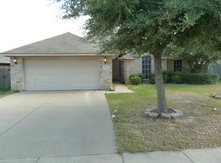 125 Hirth Dr, Crowley, TX 76036