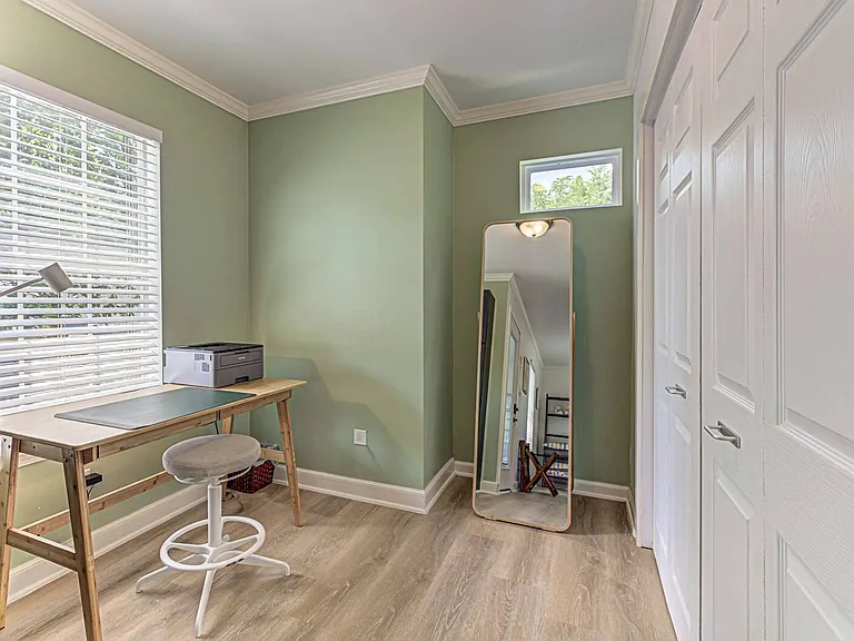 1708 Garden St — Photo 21