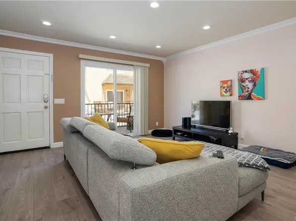5224 Denny Ave APT 109, North Hollywood, CA 91601