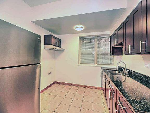 2nd image of 6044-46 S Fairfield Ave #2B