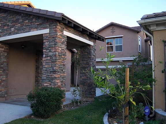 Driveway & Courtyard...This house is GORGEOUS!!!