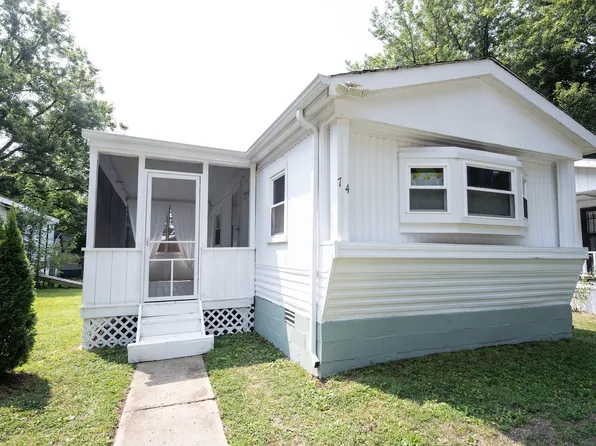 74 Cove Ct, Cicero, IN 46034