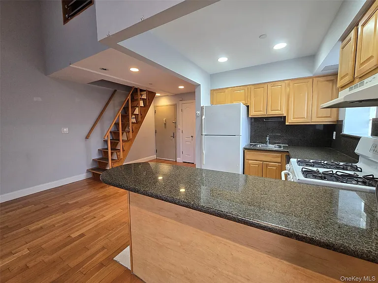 8371 116th St #7C — Photo 5