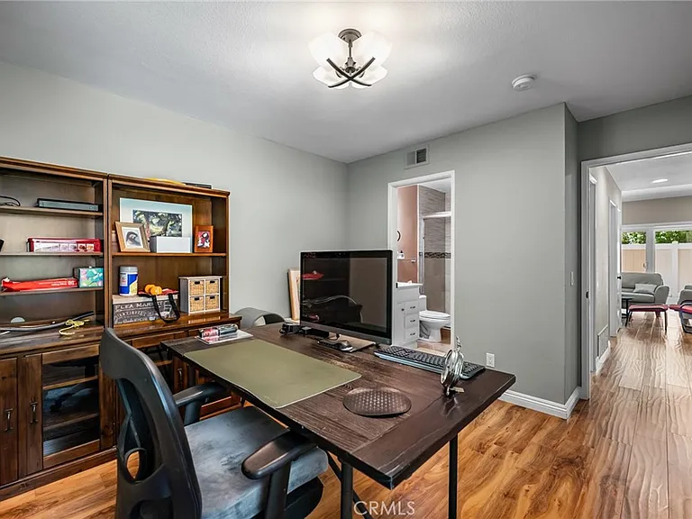 1315 Albariza Pl #5 — Photo 23