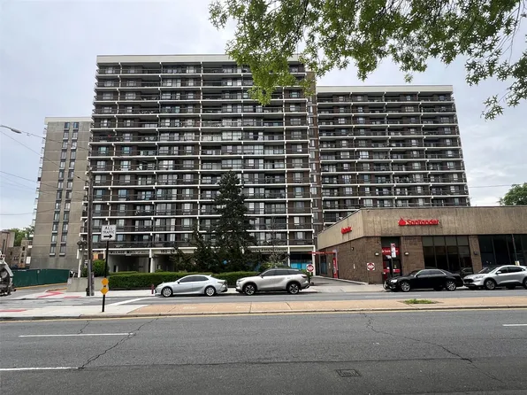 150-38 Union Turnpike #4J, Flushing, NY 11367