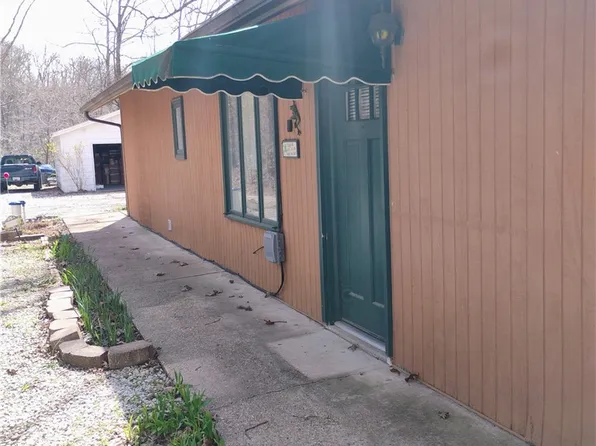 29679 Red Rd, Rocky Mount, MO 65072