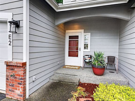 2nd image of 16614 SE 256th Street #E2