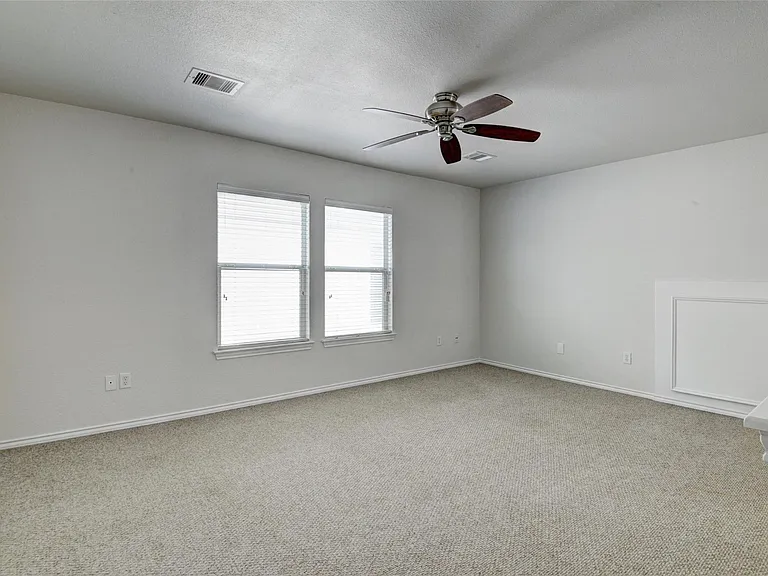 7042 Plum Creek Terrace Ln — Photo 33
