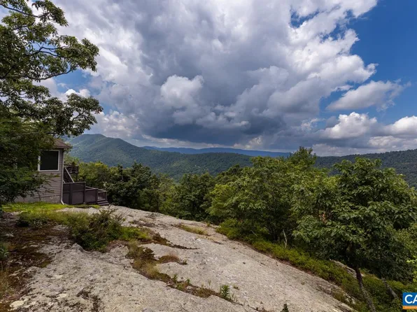 404 Fortunes Ridge Dr, Wintergreen Resort, VA 22967