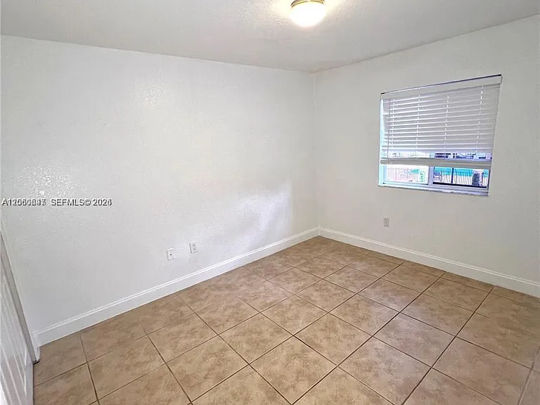 8885 SW 221st Ter — Photo 4