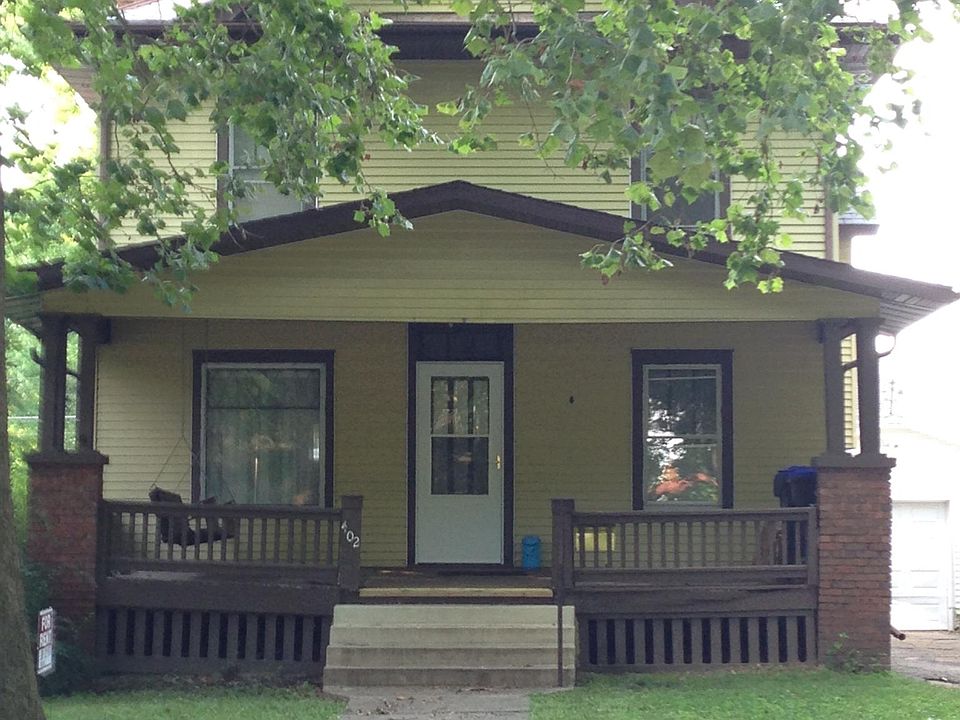 402 E Walnut Street 