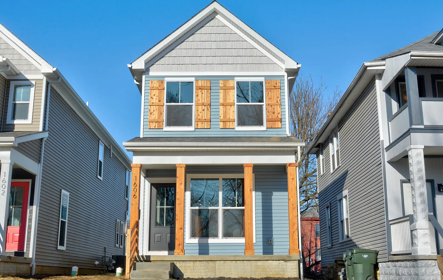 1606 E Rich St photo 1