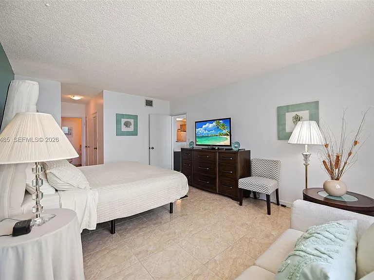 3725 S Ocean Dr #1212 — Photo 10