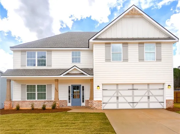 1808 Solamere Ct, Auburn, AL 36832