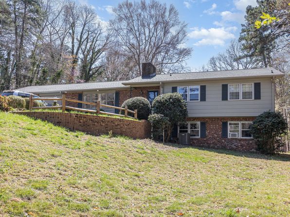 105 Elizabeth St, Chapel Hill, NC 27514
