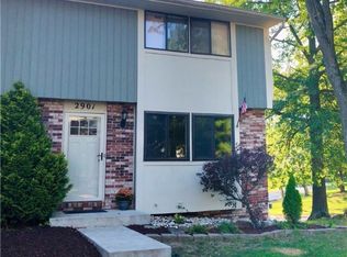 2901 Big Meadow Ct, Bridgeville, PA