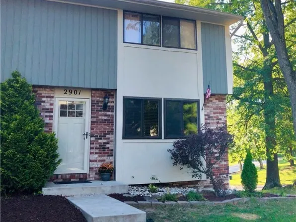 2901 Big Meadow Ct, Bridgeville, PA 15017